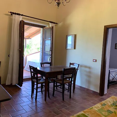 Alojamento de Turismo Rural Borgo Campetroso Suvereto